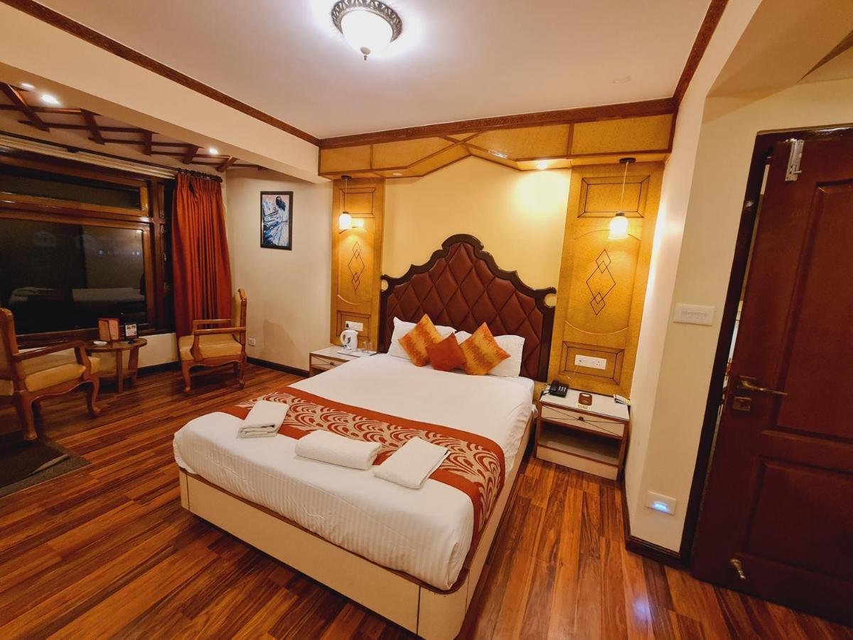 Готель Omega Residency Дарджилінг Екстер'єр фото